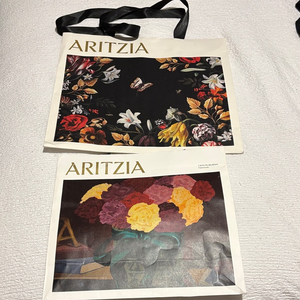 Aritzia Black Floral and Multicolor Art Print Tote Set